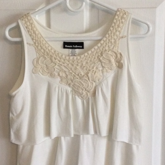 Tank Top With Crochet Neckline - Picture 2 of 5